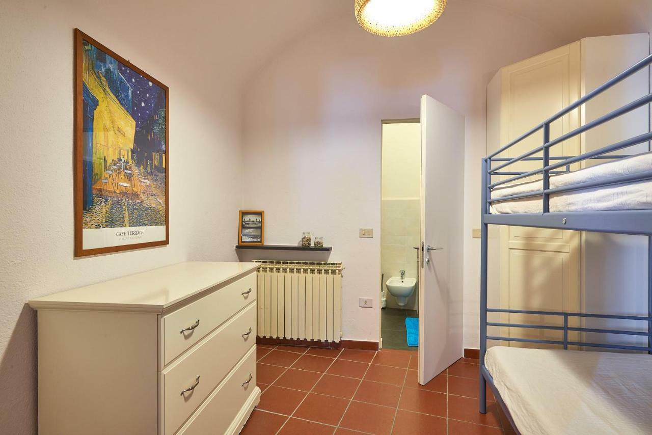 Acasadigiuly Villa Ceriale Kültér fotó
